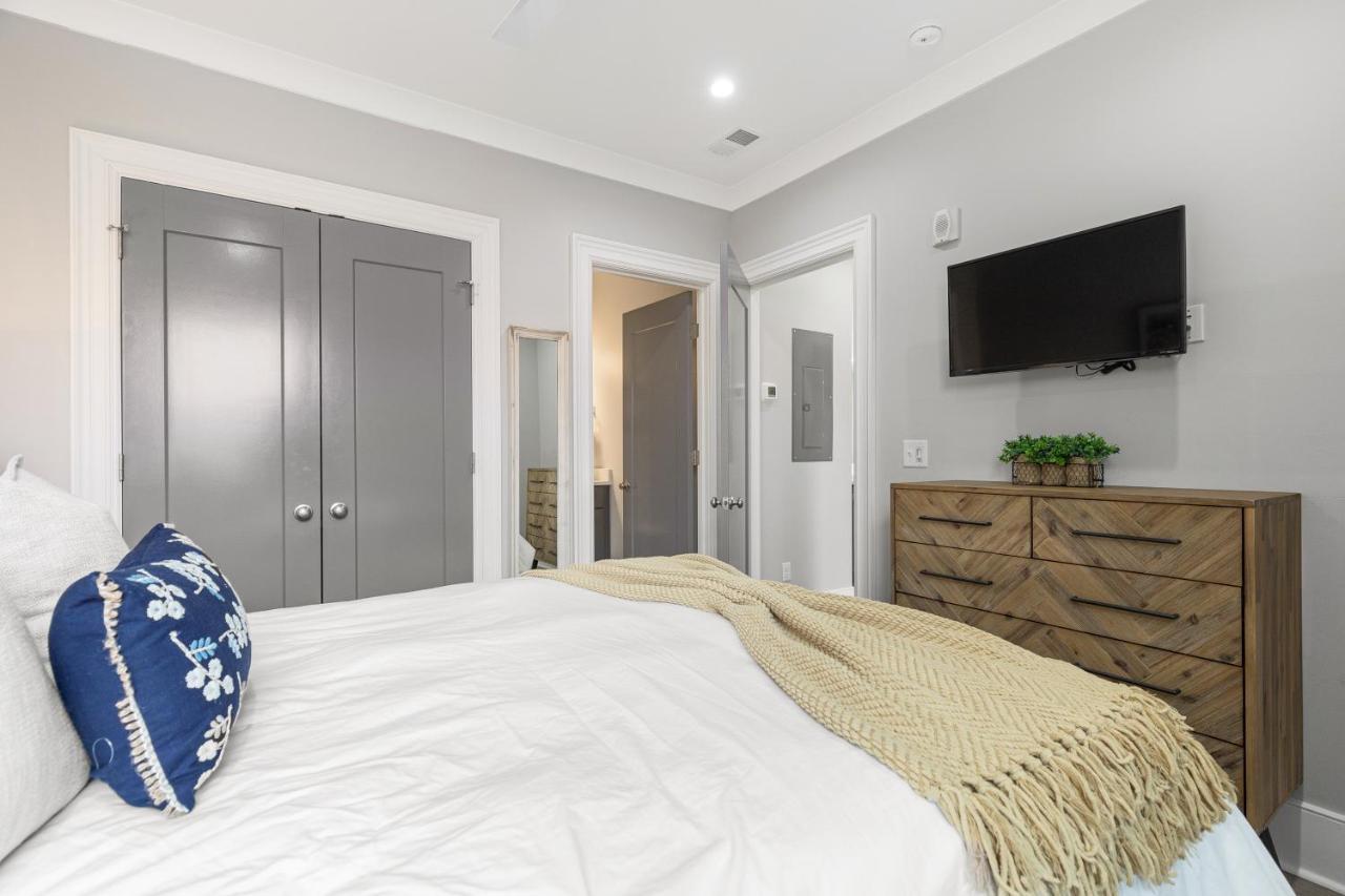 The Cooper Suite At 122 Spring Charleston Exterior photo